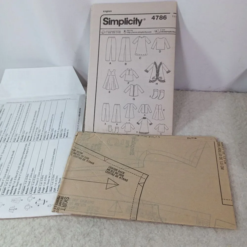 Simplicity 4786 18